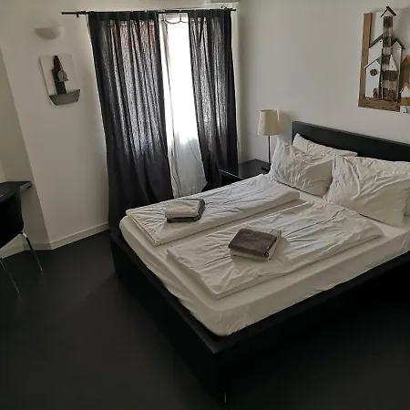 Piazza Di Spagna, 3 Da Letto, 3 Bagni Apartment *